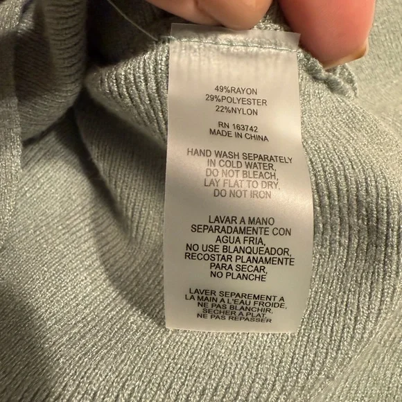 Vila Milano Solid Dolman Sleeve Sweater Size Large - Picture 7 of 7